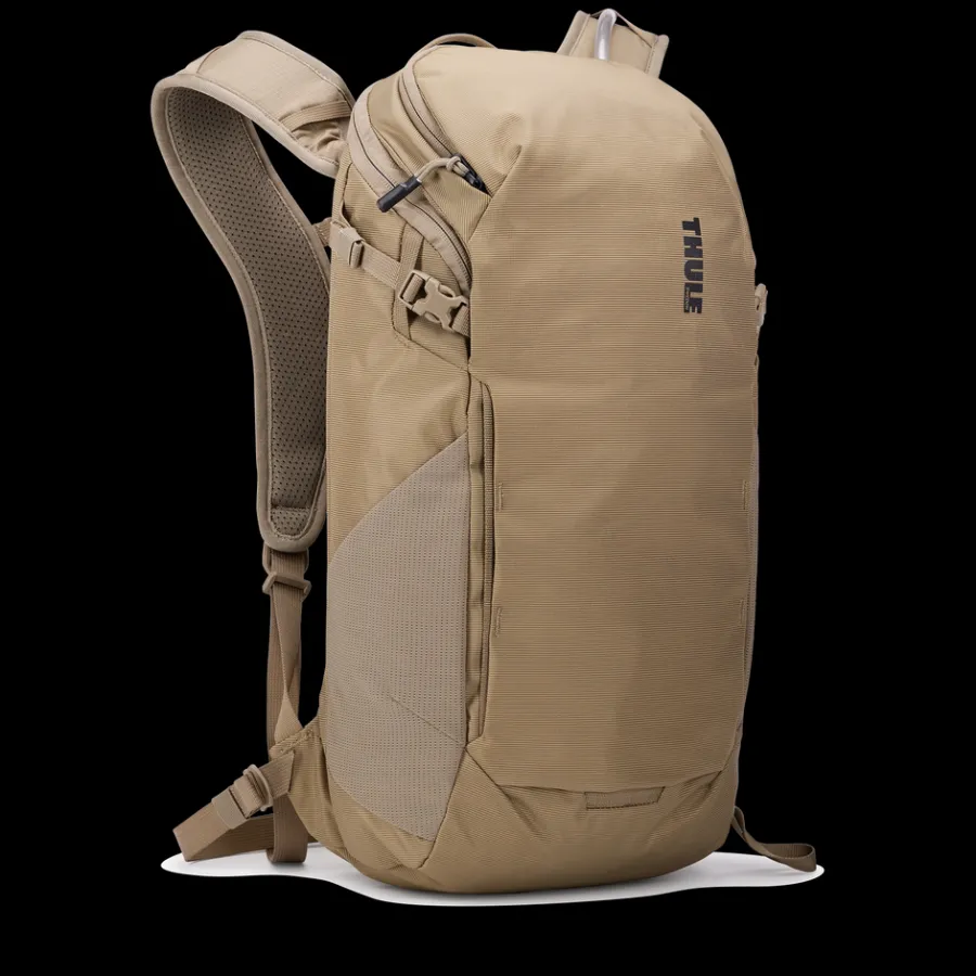 Hot Thule AllTrail