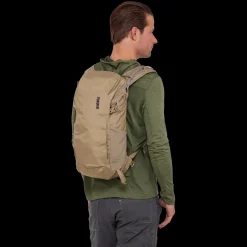 Hot Thule AllTrail