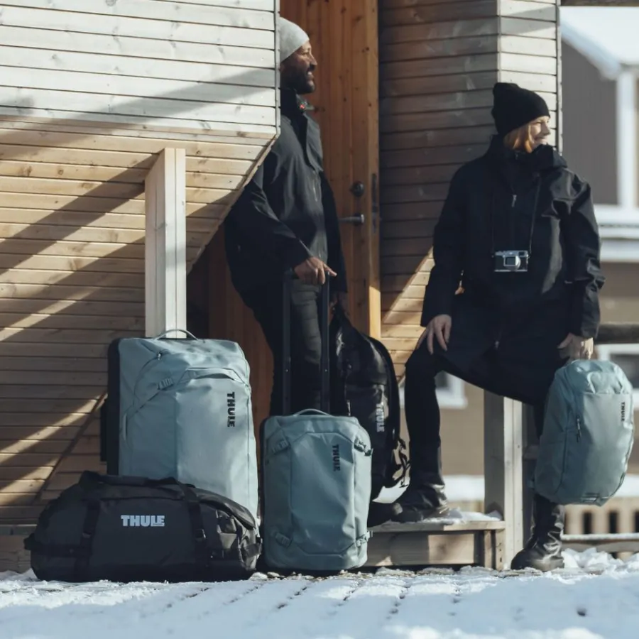 Clearance Thule Chasm