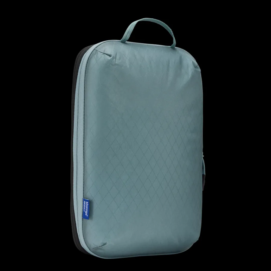 Fashion Thule compression packing cube