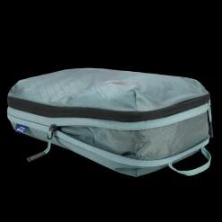 Fashion Thule compression packing cube