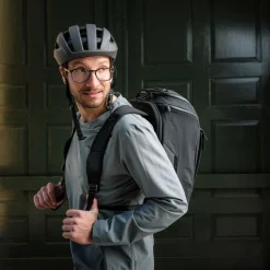 Discount Thule Paramount