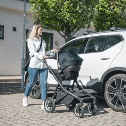 Clearance Thule Sleek car seat adapter for Maxi-Cosi®