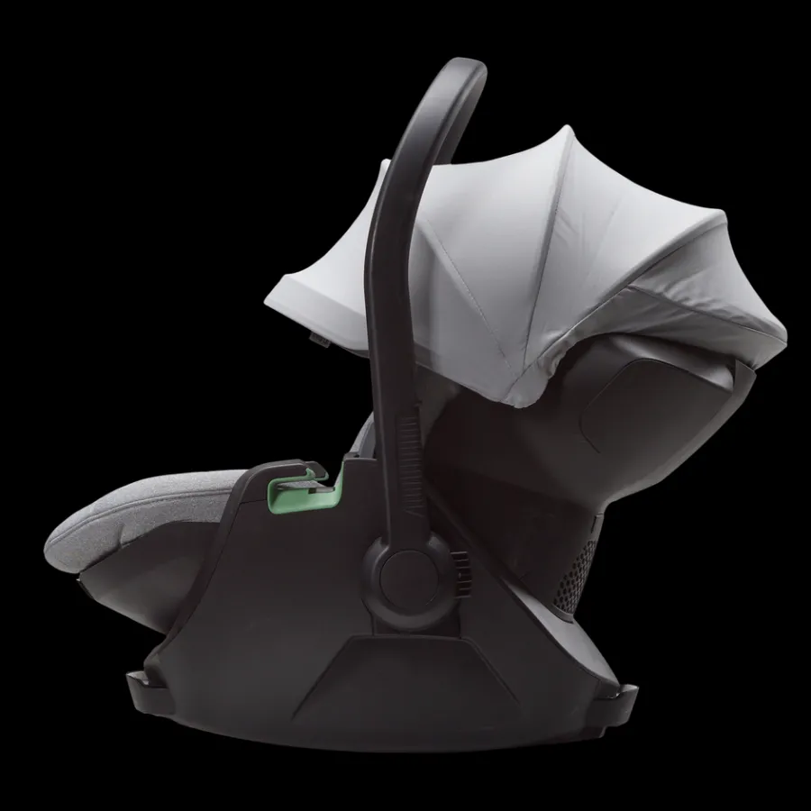 Sale Thule Sleek travel system bundle