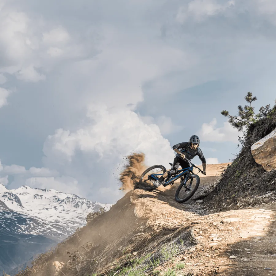 Online Thule Vital 8L